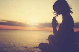 Young-woman-practicing-meditation